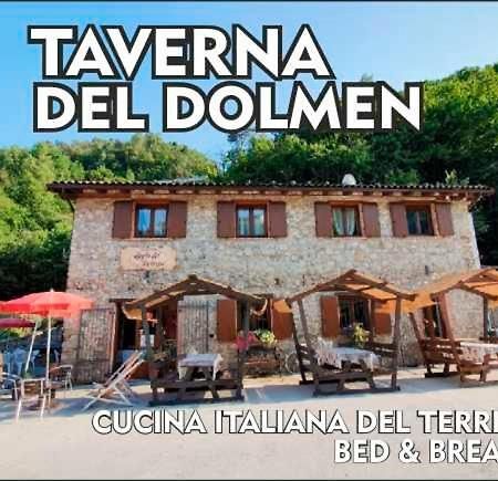 Taverna Del Dolmen Millesimo Exterior foto